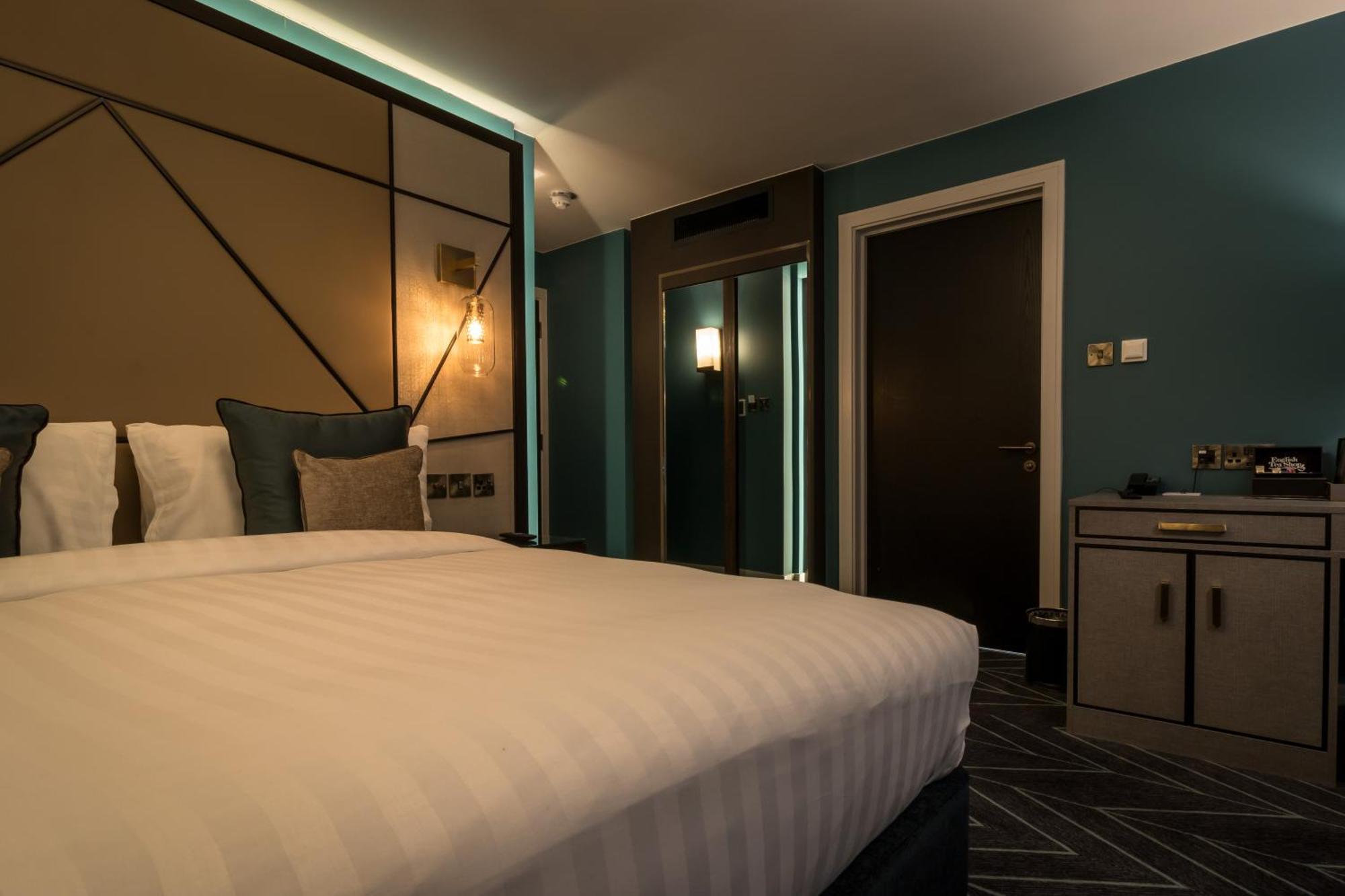 Seven Hotel 4*