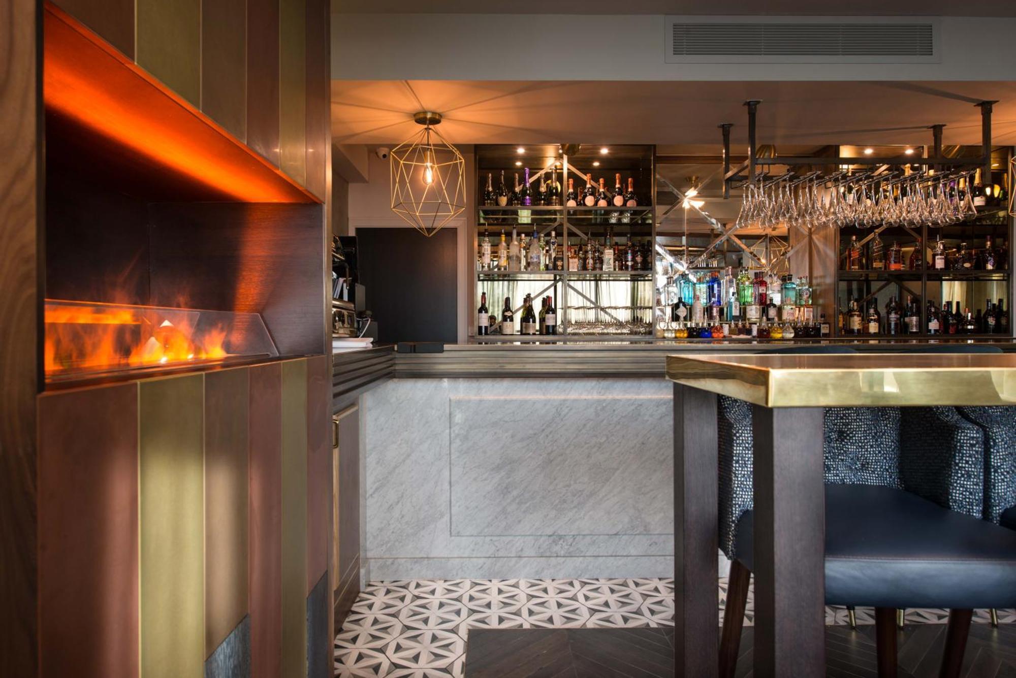 Hotel Seven